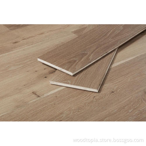 European Oak Wear Resistant Engineered Wooden Floor